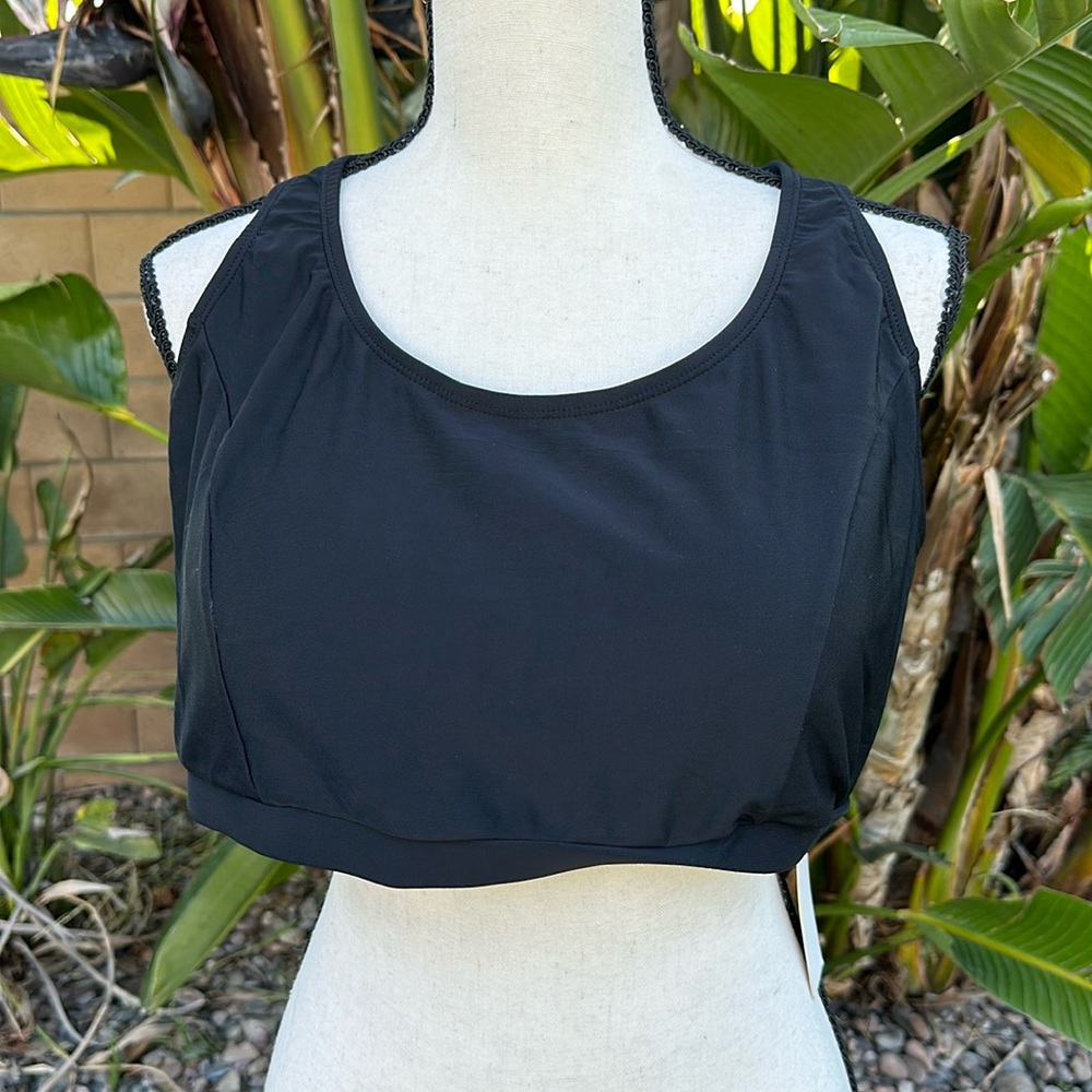 Holipick black bikini top, NWT
